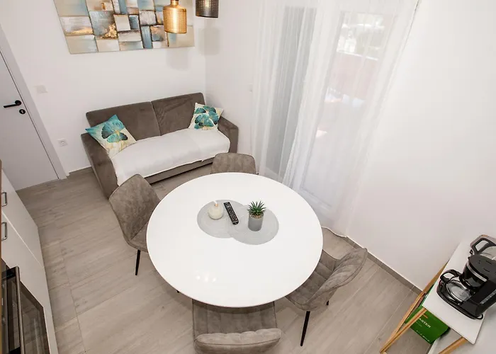 Sandy Paradiese Gasthuis Lopar